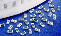 Image of 435 Series: Ultra-Small Fuses for Space-Constrained Circuit Protection